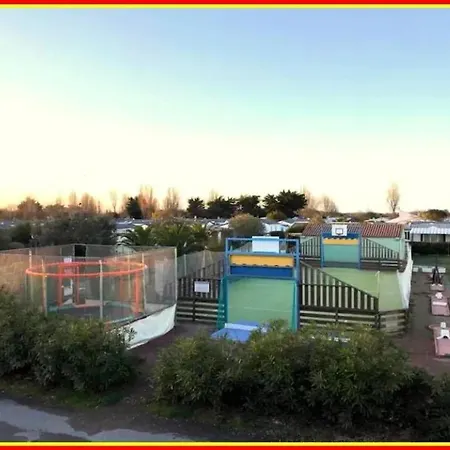 Paradis Familial Avec Piscine A * Saint-Denis-dʼOléron